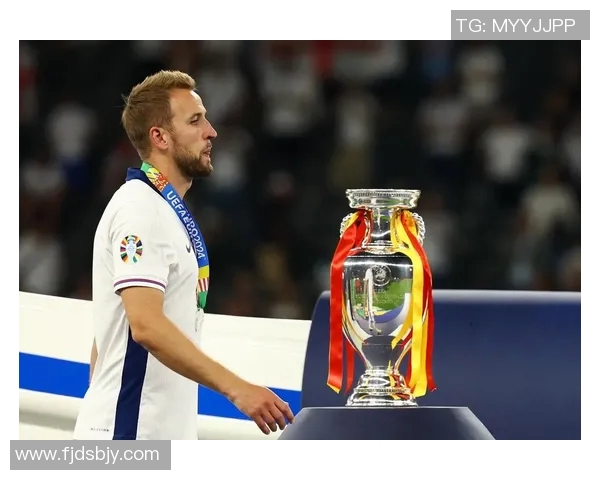 凯恩冲击金球奖?数据全面对比分析 凯恩冲击金球奖?数据全面对比分析